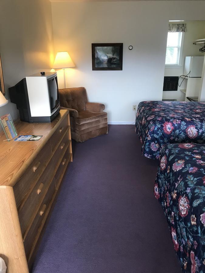 Four Seasons Motor Inn Twin Mountain Exteriör bild