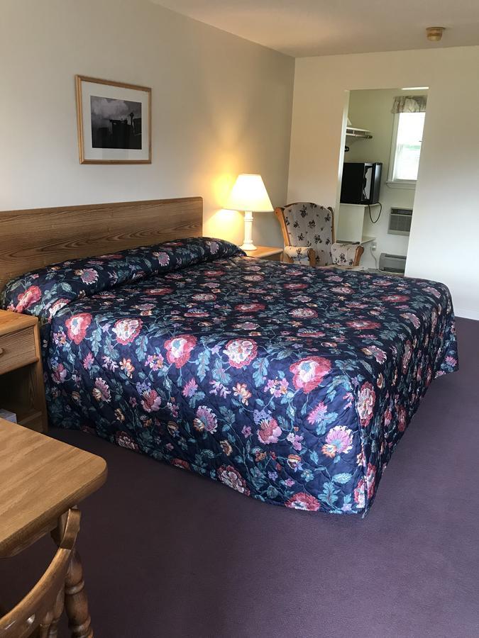 Four Seasons Motor Inn Twin Mountain Exteriör bild