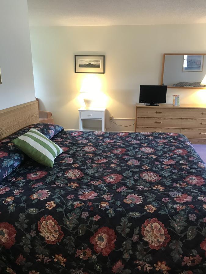 Four Seasons Motor Inn Twin Mountain Exteriör bild