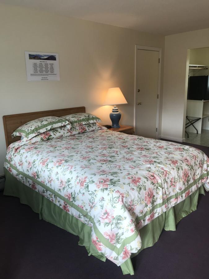 Four Seasons Motor Inn Twin Mountain Exteriör bild